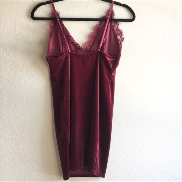 Red camisole velvet y2k raw lace hem fairycore witchy witchcore darkfairy - Picture 5 of 7